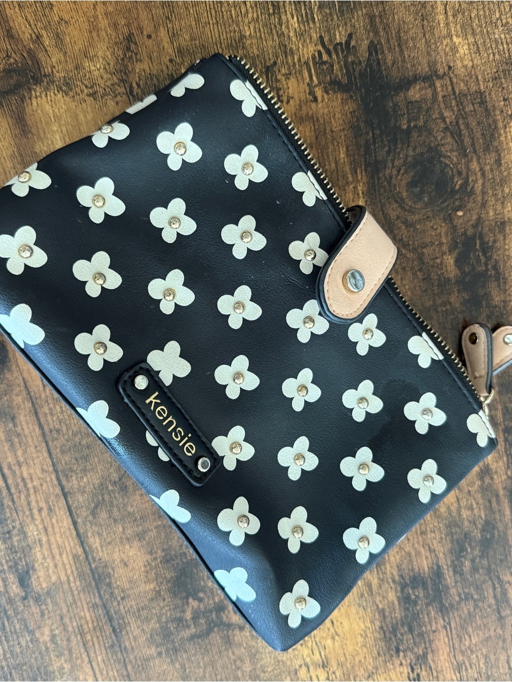 Kensie Black and Cream Floral Zip Wristlet with Tan Snap Strap